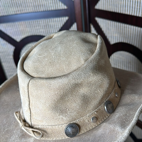 Minnetonka | Accessories | Minnetonka Unisex The Outback  Minnetonka The OUTBACK Buffalo Nickel Hat, ruff distressed leather Unisex